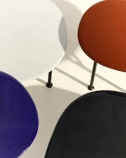 Gubi Carmel Salontafel 75x75 Cm, Semi Matt Clam White -Tuin Verkoop gubi carmel salontafel 75x75 cm semi matt clam white 1